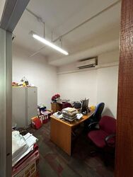 UB. One (D14), Factory #623048661